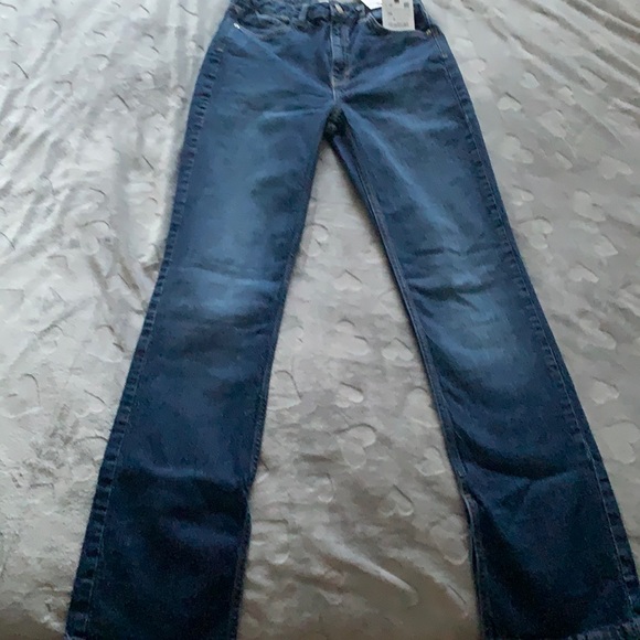 Zara Denim - Z1975 HIGH RISE SLIM FLARED JEANS Size 36, USA 4.